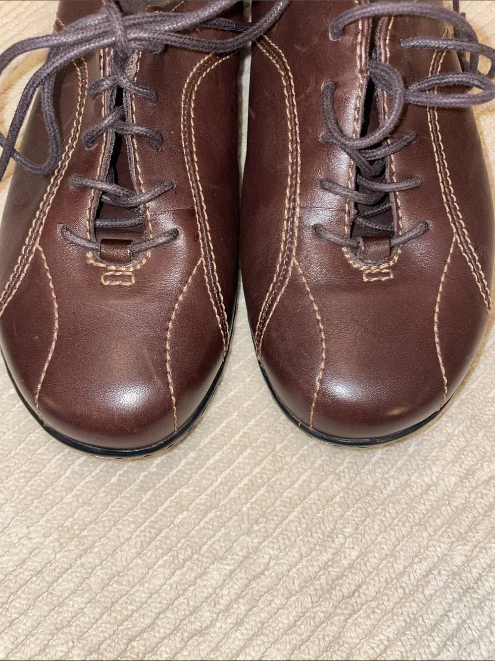 Clark's Bendables Womens Leather Business Casual Oxford Loafer, Brown size 8 1/2